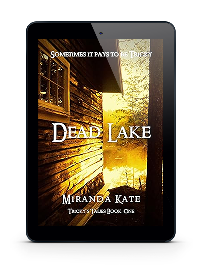 Review Dead Lake | Voracious Readers Only